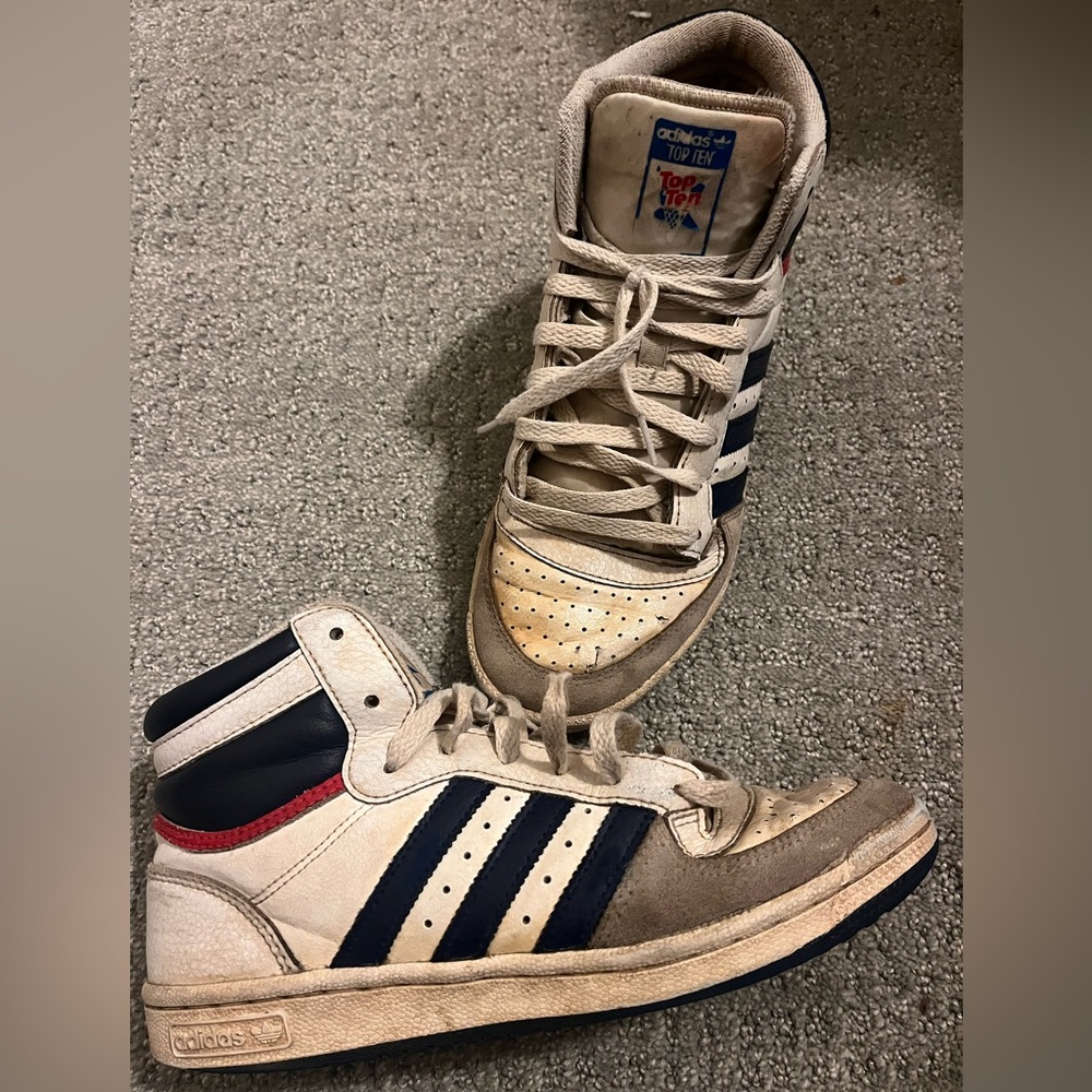 Adidas Men's Cream and Navy High-Top Sneakers Top Ten Size 7